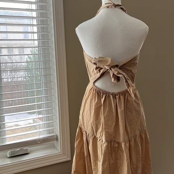 GAP Beige Maxi Dress - Picture 7 of 12